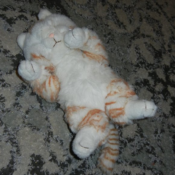 OSHKO Rare Lying Sleeping Tabby Cat Stuff Animal Plush - Picture 1 of 7